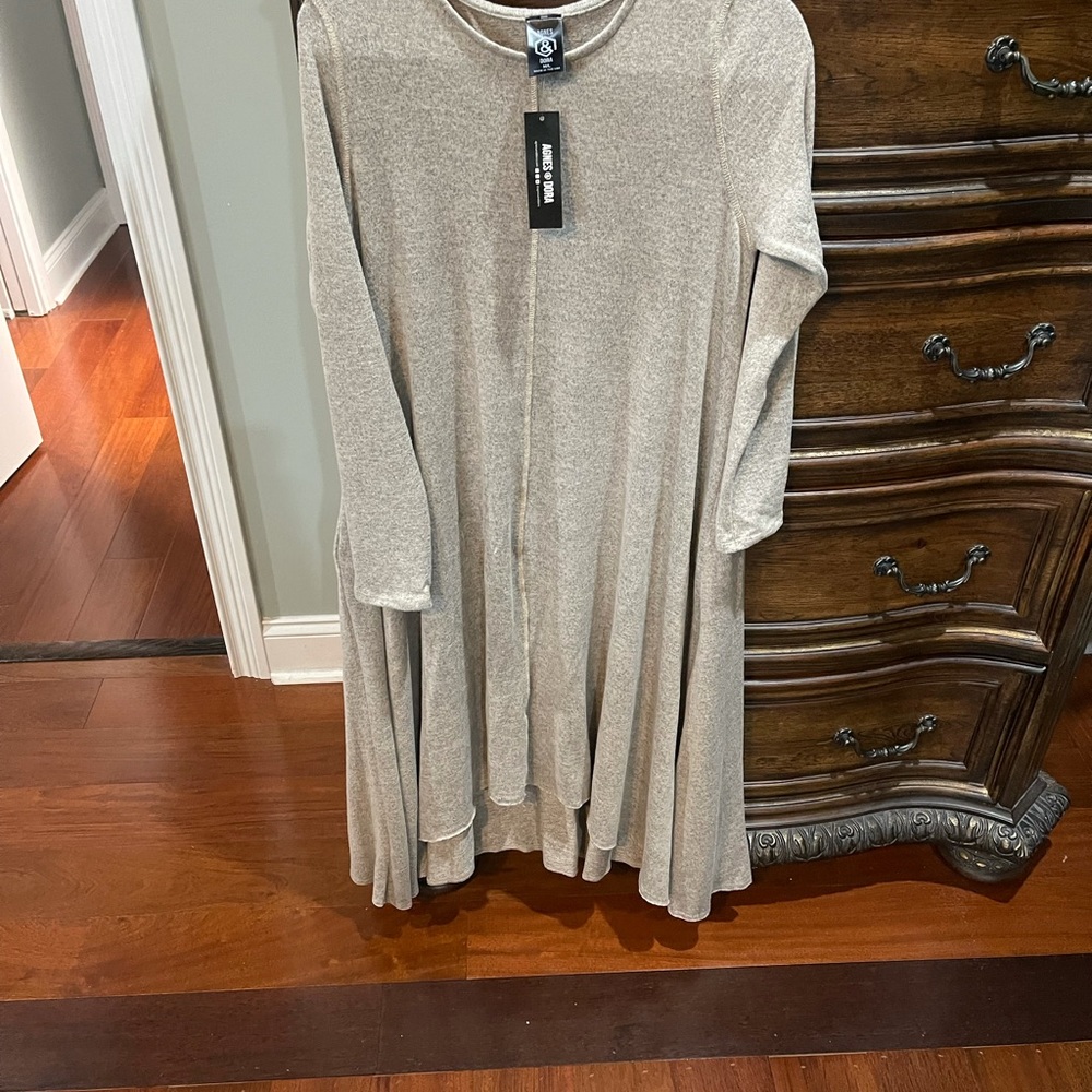 Agnes & Dora Sweater Midi Dress M/L
